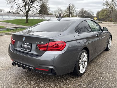 Used 2019 BMW 430i xDrive Coupe w/ M Sport Package image 6