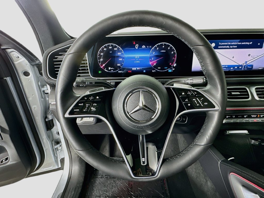 Used 2024 Mercedes-Benz GLE 450 4MATIC image 11