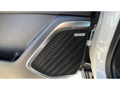 Certified 2025 Buick Enclave Sport Touring AWD/4WD image 27