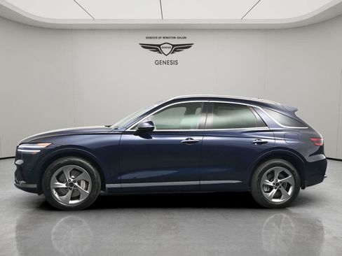Used 2026 Genesis GV70 2.5T Advanced AWD/4WD image 3