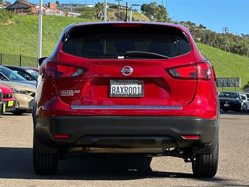 Used 2017 Nissan Rogue Sport S w/ S Appearance Package image 6