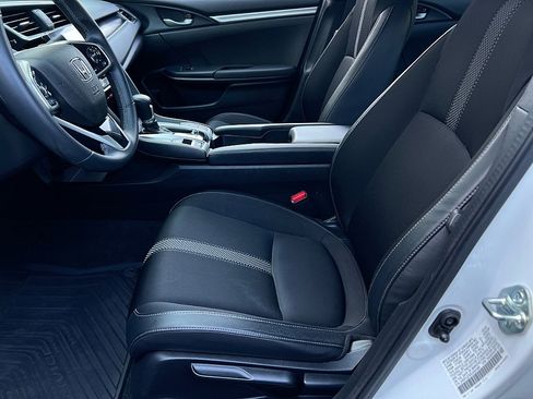 Used 2020 Honda Civic Sport image 8