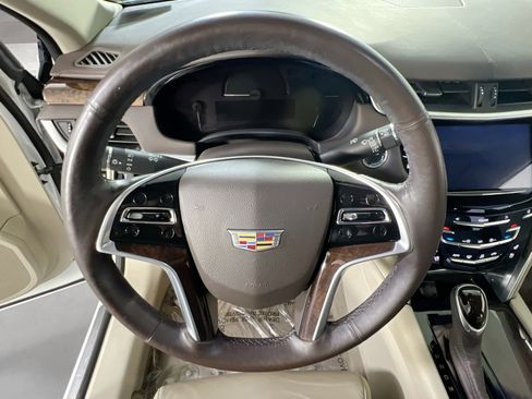 Used 2016 Cadillac XTS Luxury w/ Driver Awareness Package image 11