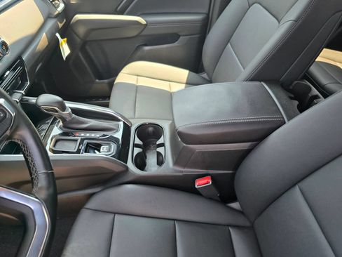 Used 2026 GMC Canyon Elevation w/ Convenience Package RWD image 26