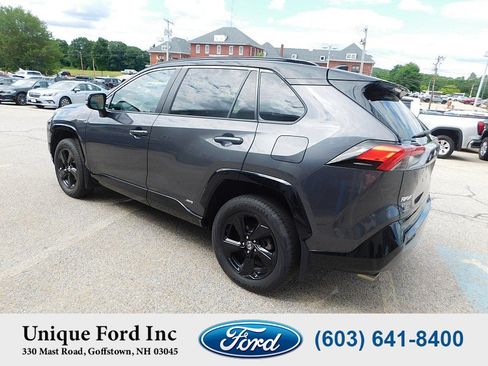 Used 2020 Toyota RAV4 XSE AWD/4WD image 6