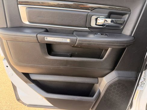 Used 2014 RAM 1500 Limited AWD/4WD image 37