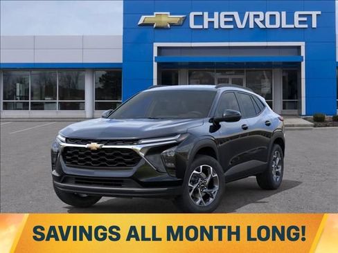 New 2026 Chevrolet Trax LT w/ Driver Confidence Package FWD image 6