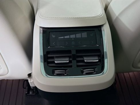 Used 2021 Volvo XC90 T6 Inscription w/ Advanced Package image 27