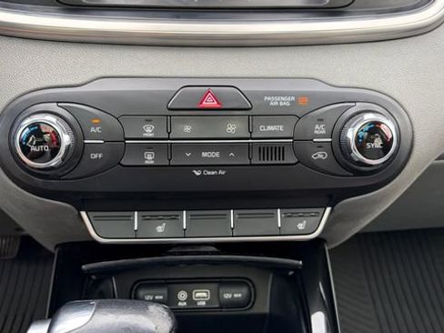 Used 2016 Kia Sorento SX AWD/4WD image 28