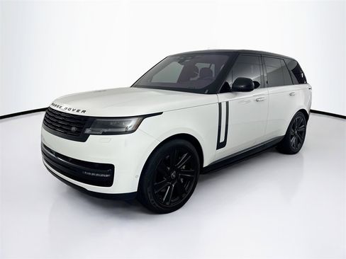 Certified 2023 Land Rover Range Rover SE image 1