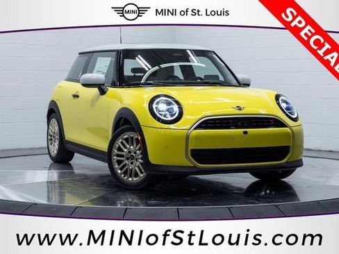New 2026 MINI Cooper S image 1