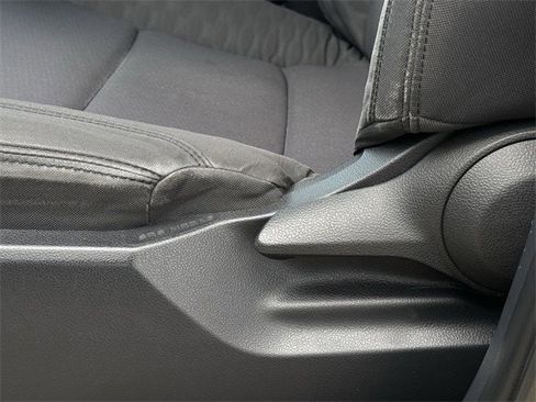 Used 2022 Toyota Tundra SR5 w/ SR5 Convenience Package image 29