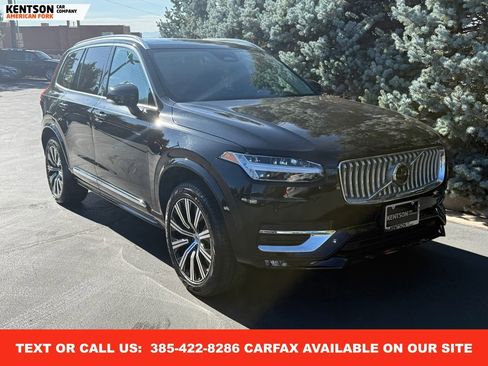 Used 2025 Volvo XC90 B6 Plus image 12