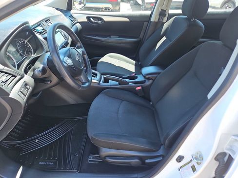 Used 2019 Nissan Sentra S FWD image 9