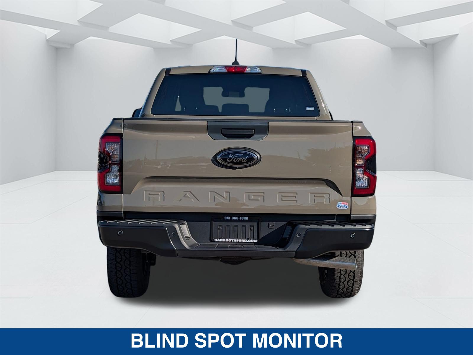New 2026 Ford Ranger XLT w/ Black Appearance Package RWD image 7