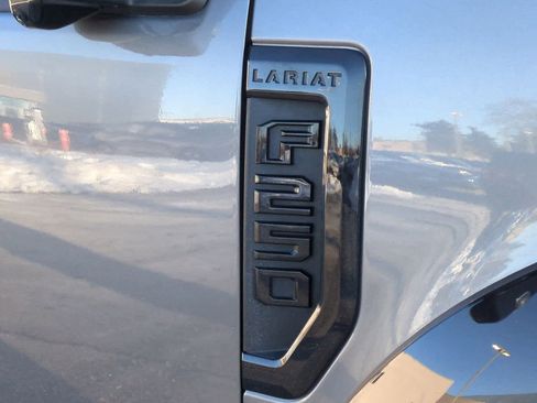 Used 2021 Ford F250 Lariat image 13