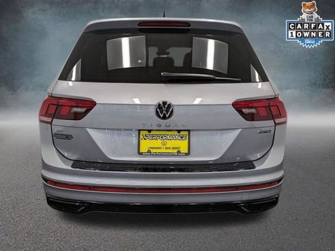 Used 2023 Volkswagen Tiguan SE R-Line AWD/4WD image 6