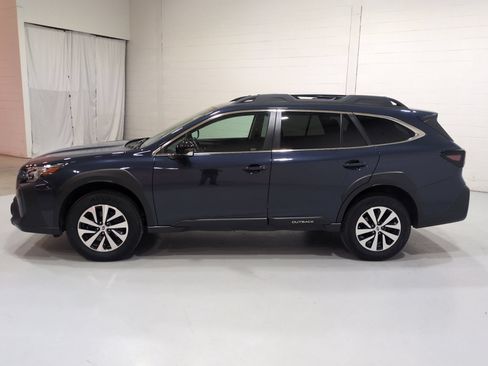 Certified 2024 Subaru Outback Premium AWD/4WD image 6