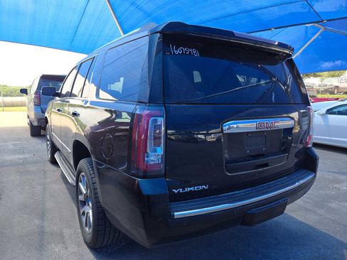 Used 2018 GMC Yukon Denali AWD/4WD image 3