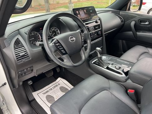 Used 2024 Nissan Armada SL w/ Midnight Edition Package RWD image 18