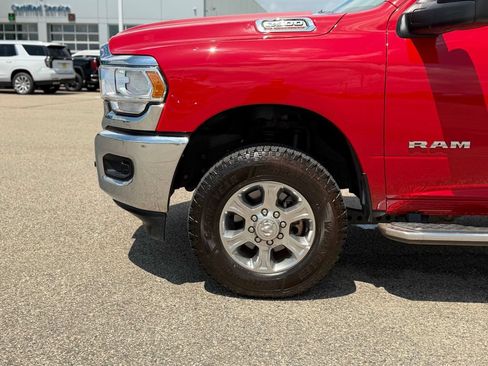 Used 2024 RAM 2500 Big Horn AWD/4WD image 11