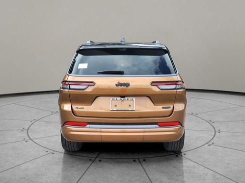 New 2026 Jeep Grand Cherokee L Summit AWD/4WD image 11
