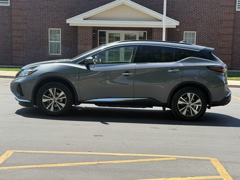 Used 2020 Nissan Murano SV AWD/4WD image 3