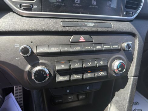 Used 2020 Kia Sportage S w/ S Sunroof Package AWD/4WD image 27