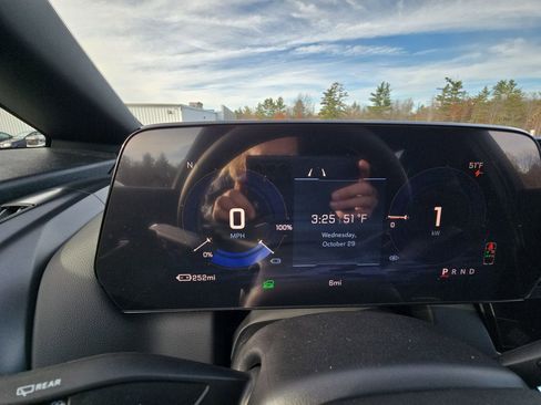 New 2026 Chevrolet Equinox EV LT w/ LPO, All-Weather Mat Package image 48