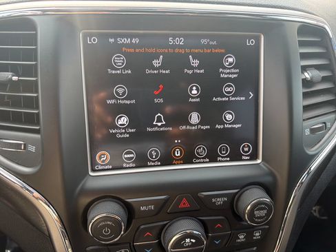Used 2018 Jeep Grand Cherokee Altitude AWD/4WD image 20