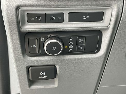 Used 2022 Ford F150 XLT w/ Equipment Group 302A High AWD/4WD image 14