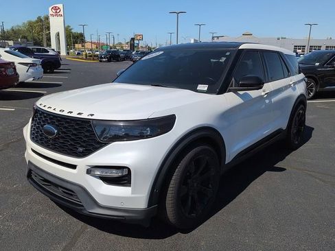 Used 2022 Ford Explorer ST w/ Equipment Group 401A AWD/4WD image 3