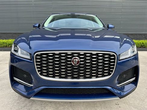 Used 2023 Jaguar F-PACE S image 8