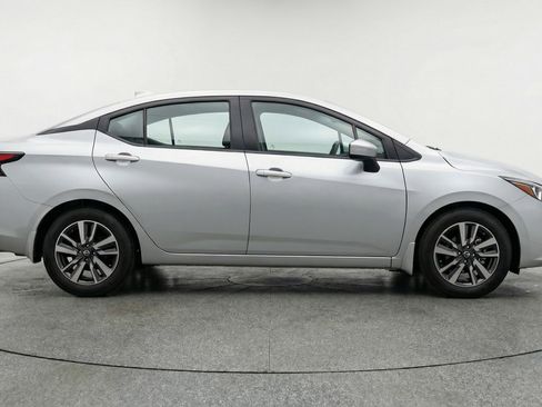 Used 2025 Nissan Versa SV w/ Trunk Package image 11