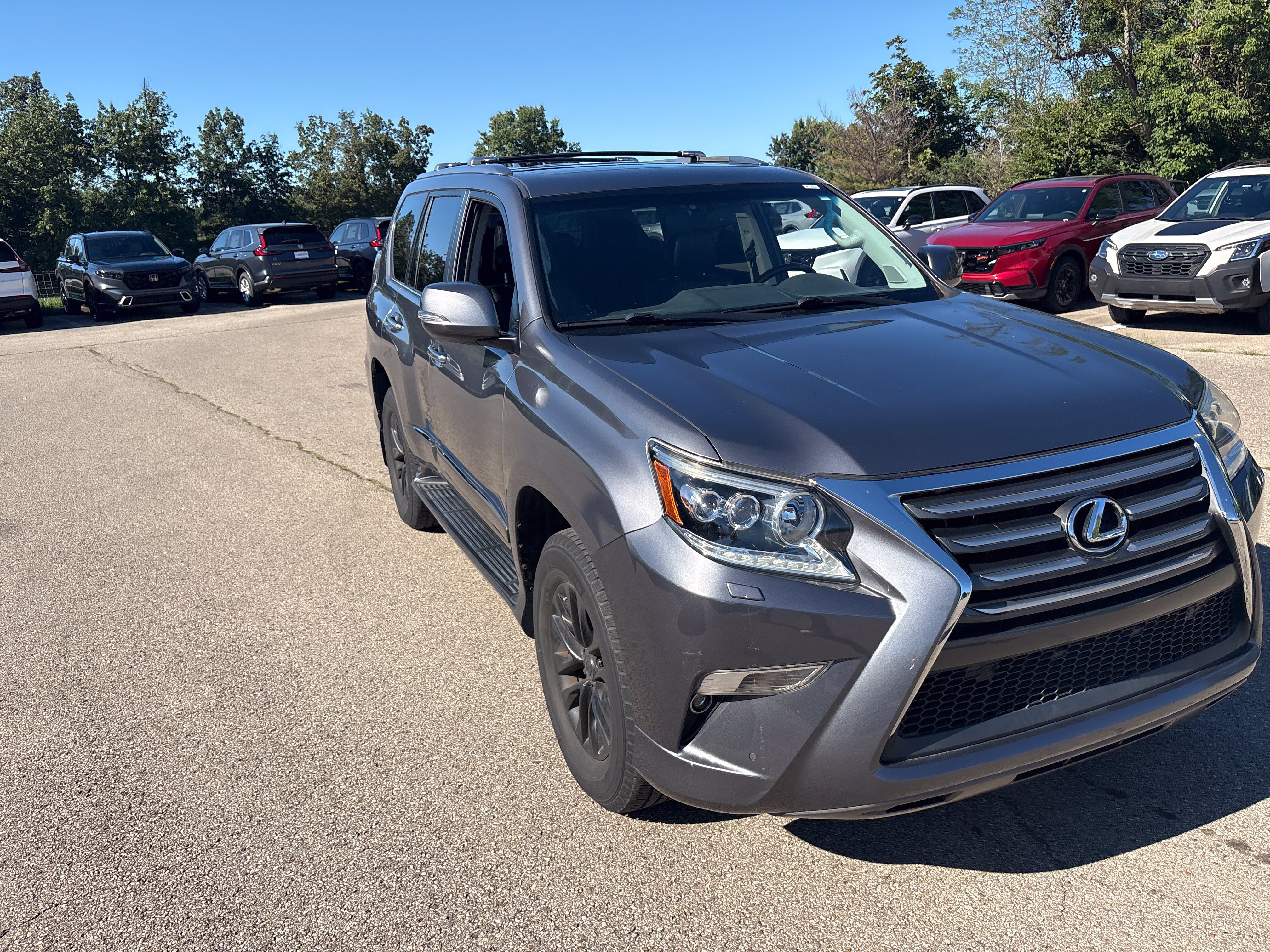 Used 2016 Lexus GX 460 w/ Premium Package AWD/4WD image 16