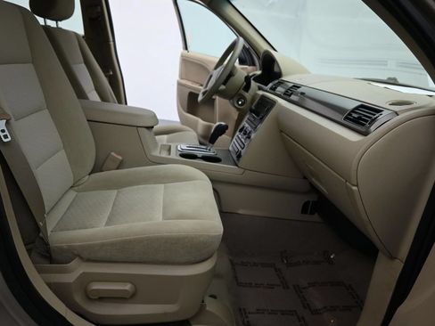 Used 2006 Ford Five Hundred SE FWD image 18