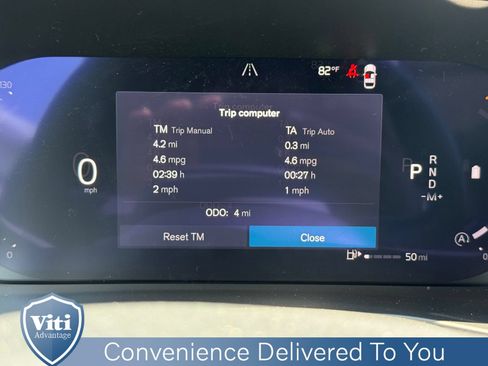 New 2026 Volvo XC40 B5 Plus w/ Protection Package Premier AWD/4WD image 14