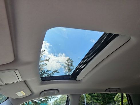 Used 2022 Honda Pilot EX-L image 15