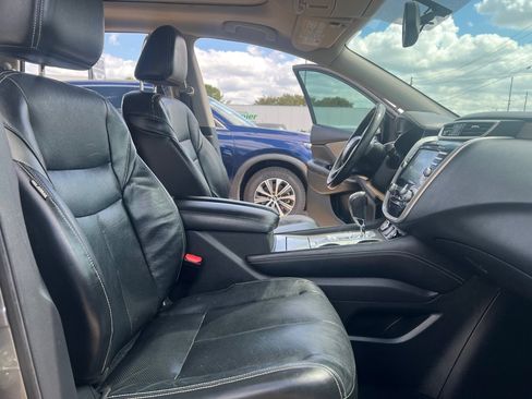 Used 2016 Nissan Murano SL w/ SL Technology Package FWD image 12
