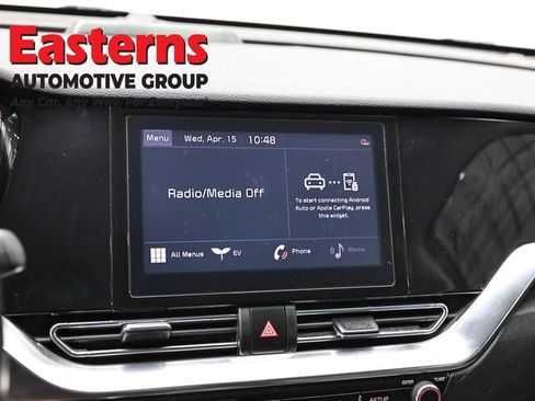 Used 2022 Kia Niro EX w/ Cold Weather Package image 19