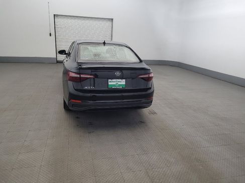 Used 2022 Volkswagen Jetta S FWD image 6