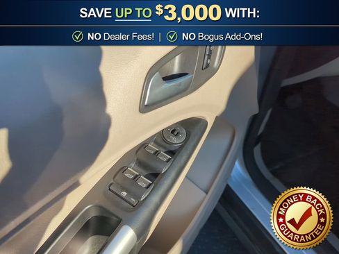 Used 2018 Ford Transit Connect XLT image 16