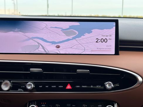 New 2026 Genesis GV70 2.5T Advanced AWD/4WD image 9