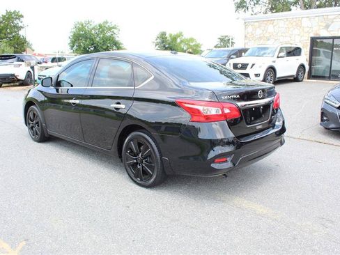 Used 2019 Nissan Sentra SV w/ Special Edition Package FWD image 5