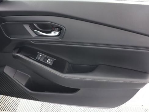 Used 2023 Honda Accord Touring image 29
