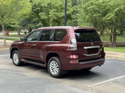 Used 2021 Lexus GX 460 Premium w/ Premium Package AWD/4WD image 7