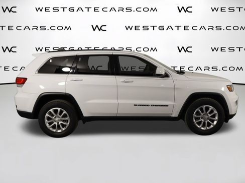 Used 2022 Jeep Grand Cherokee Laredo E RWD image 49