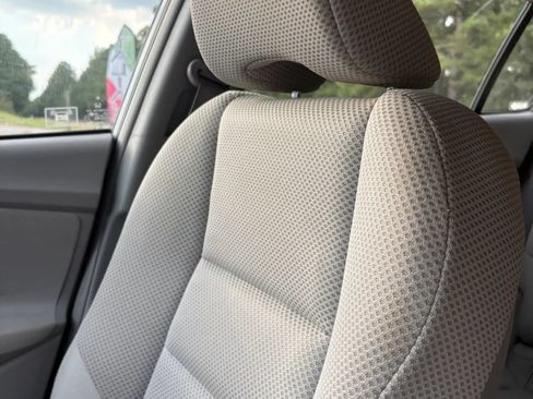 Used 2010 Honda Insight EX image 20