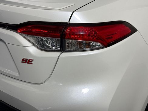 Used 2020 Toyota Corolla SE FWD image 33