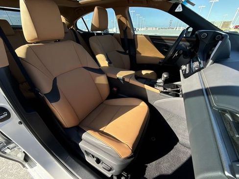 Certified 2024 Lexus ES 350 350 w/ Premium Package image 26